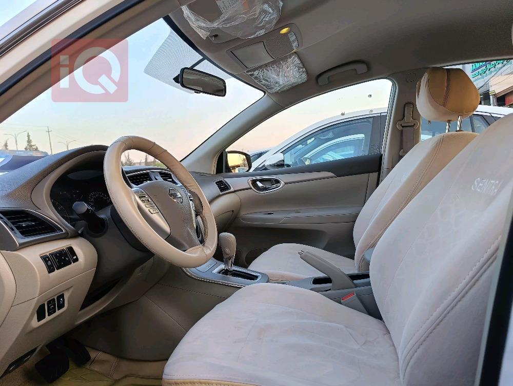 نيسان سنترا